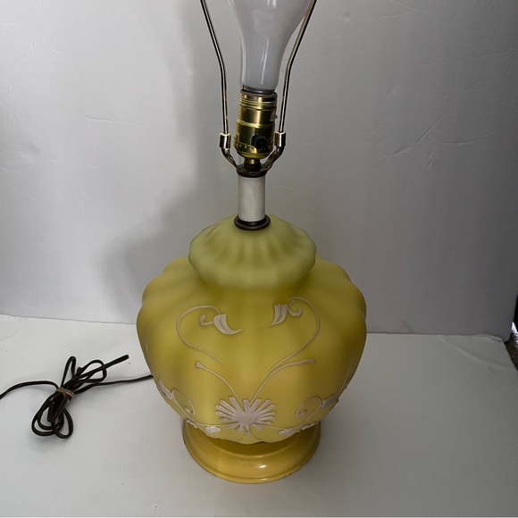 Vintage Yellow Glass Table Lamp - Picture 3 of 13